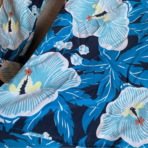 Equipment Hawaiian shirts 100% Silk Amaia silk long sleeve button up blouse Med - Picture 11 of 15